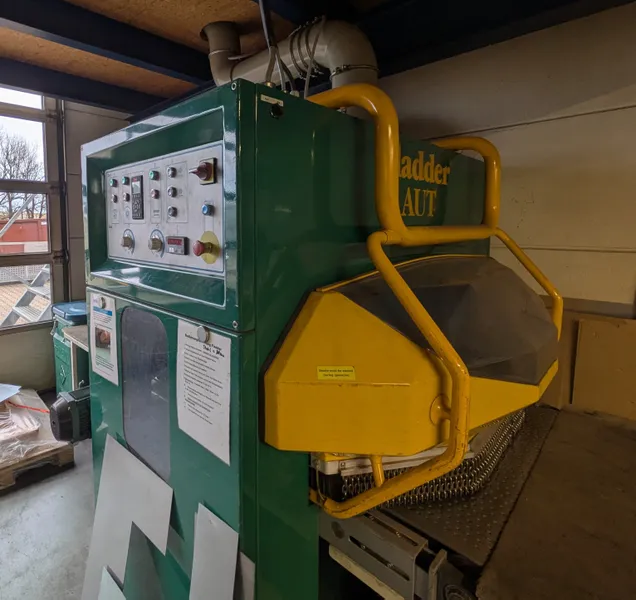 Entgratmaschine